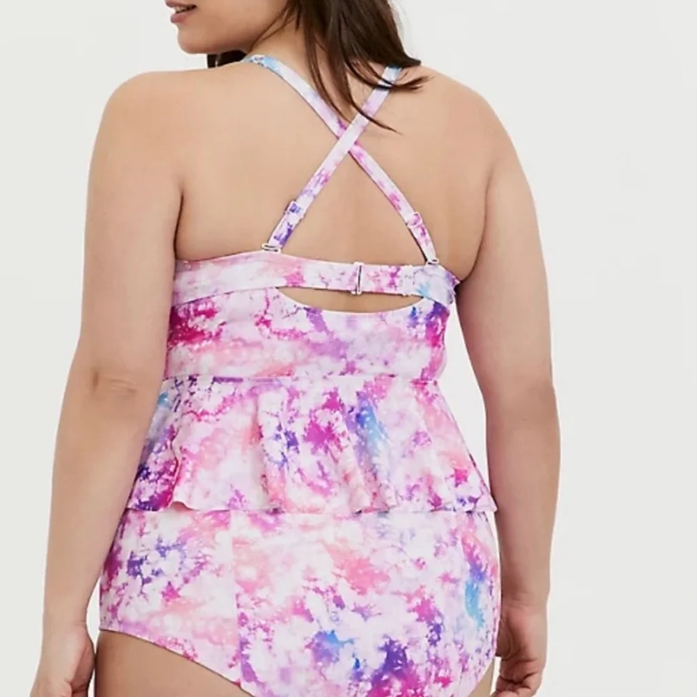 Torrid midline swim top tankini peplum top NWOT watercolor